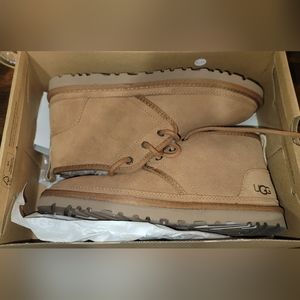 UGG Neumel boots 9